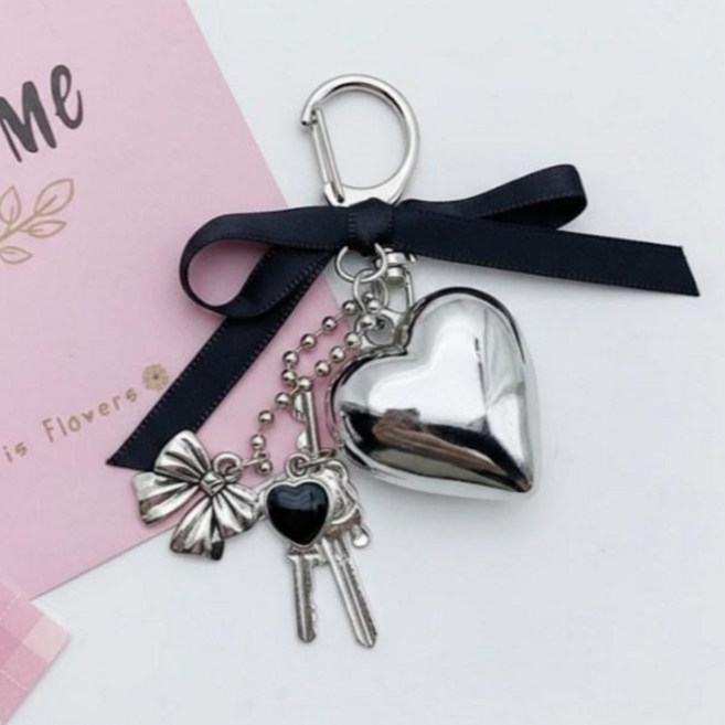 글로우엘 여성 가방 하트 참 키링 리본 장식 키체인, 1개, 하트리본 숏