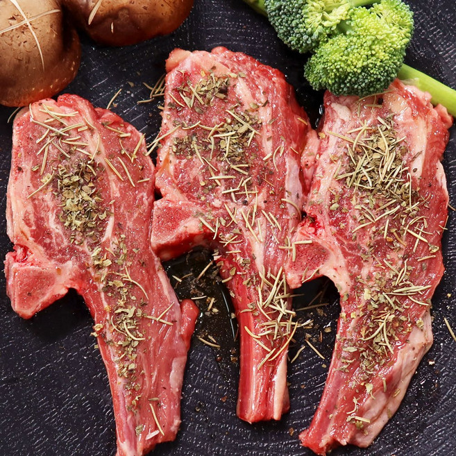 (배터짐) 캠핑가자 숙성 냉장 양숄더랙 세트, 1개, 냉장 양뼈숄더랙 500g(쯔란,솔트증정)