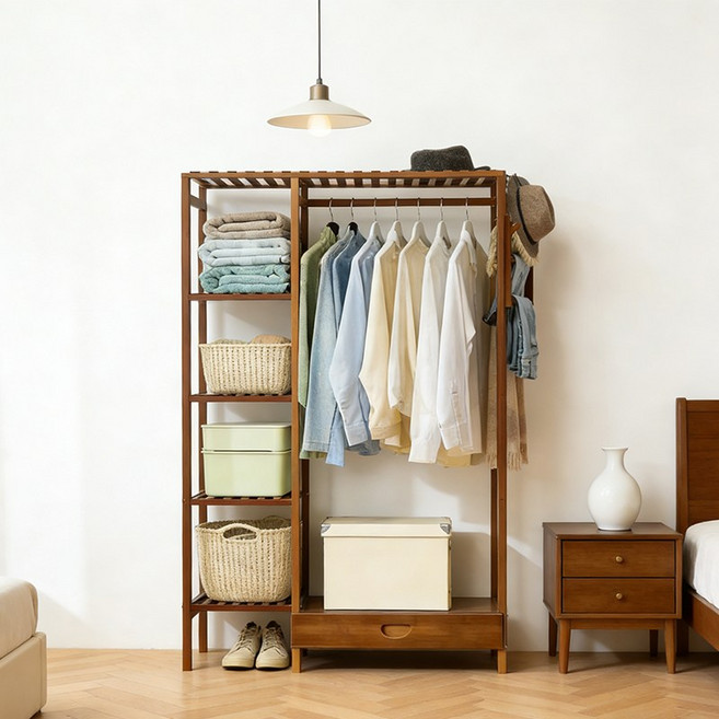 쿠리브 간편조립 스탠드 행거 옷걸이 원목색 대나무 드레스룸 시스템행거, 월넛 90*30*145cm