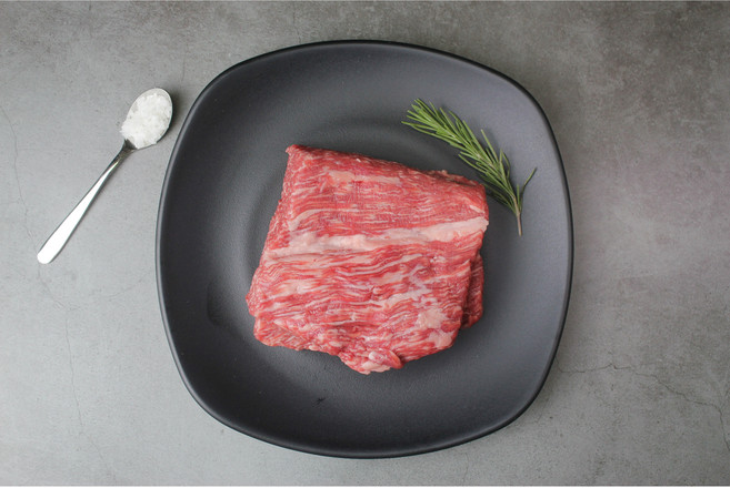 마장동 한우 투플러스 부드러운 육즙 양지 300g 국거리 한우선물세트 임산부 미역국