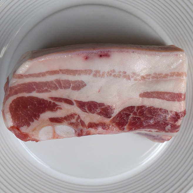 버크셔K 삼겹살 미박 20mm 지리산흑돼지 구이용, 1개, 1kg