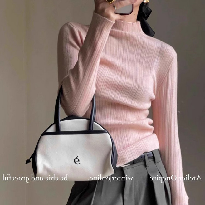 에쥬아 니트 긴팔 이너티 반목폴라 티셔츠 슬림핏 레깅스