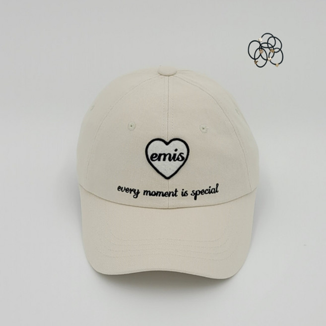 [국내매장판] EMIS 이미스 모자 하트 와펜 볼 캡 크림 + 머리끈
