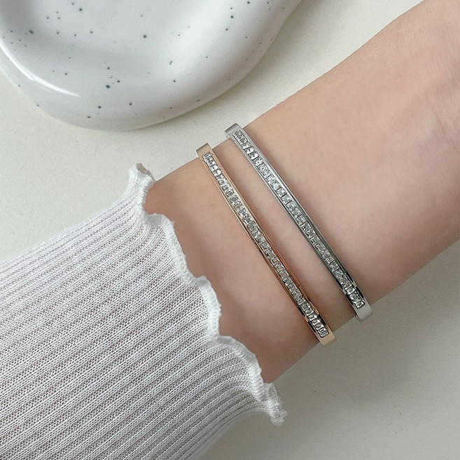 띵니 써지컬스틸 슬림 뱅글 큐빅 팔찌 2color