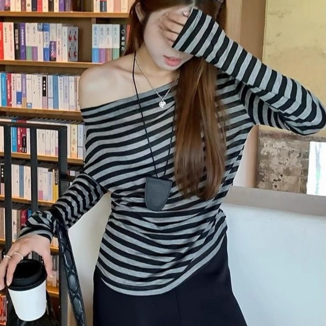 데일리픽쳐 여성용 긴팔 스트라이프 셔링 오픈숄더 롱슬리브티
