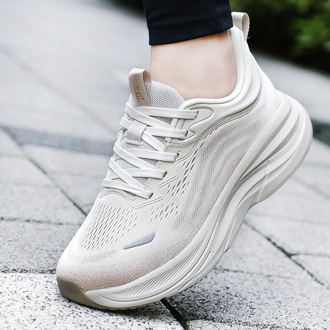 에버라스트 경량 쿠션 여성 남성 런닝화 운동화 시프이탑