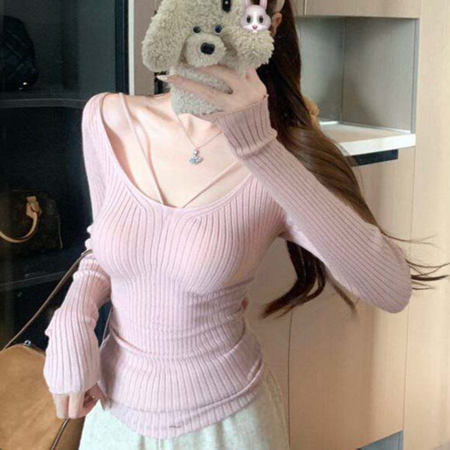 레티고 여리핏 쫀쫀 스판 숄더트임 허리슬림 니트 티