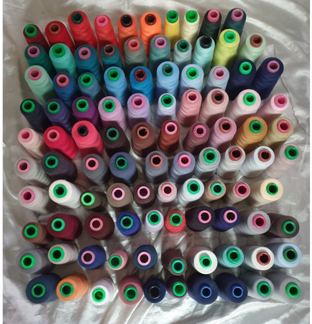 [중고] 재봉실 미싱실 재봉사 중고실 15개 1세트 | 긍정미공방, 흰색 검정 빼고 골고루, 1개