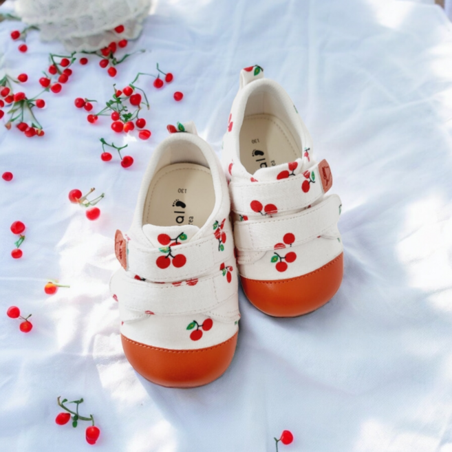 엄지발슈즈 아기신발 걸음마신발 체리 삑삑이신발 아동 유아 키즈 운동화