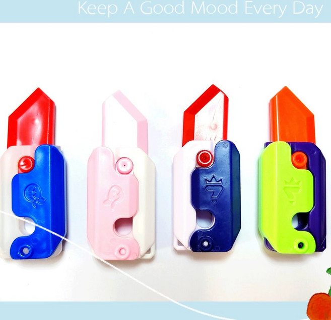 레트로게임기620 휴대용레트로게임기 플레이미니게임 게임기 가정용레트로게임기, BB. tik tok hit Genuine 당