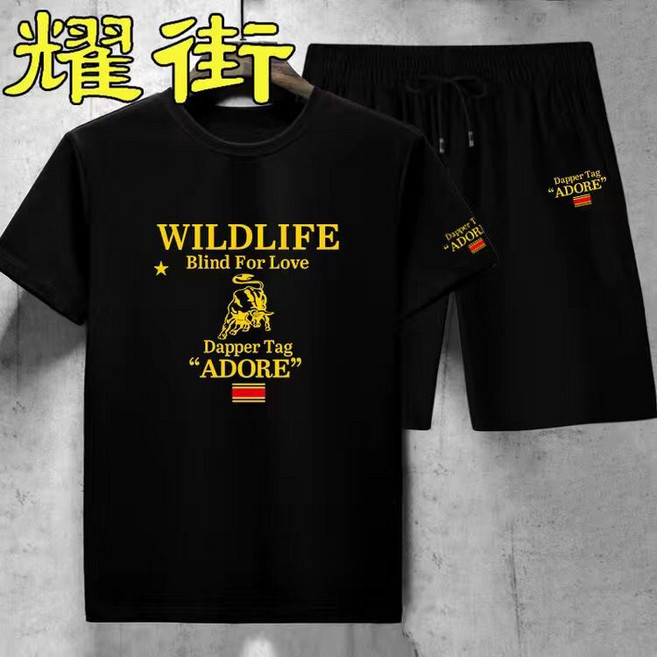 CLSASIC VOUGE 圓領短袖T恤與短褲套裝