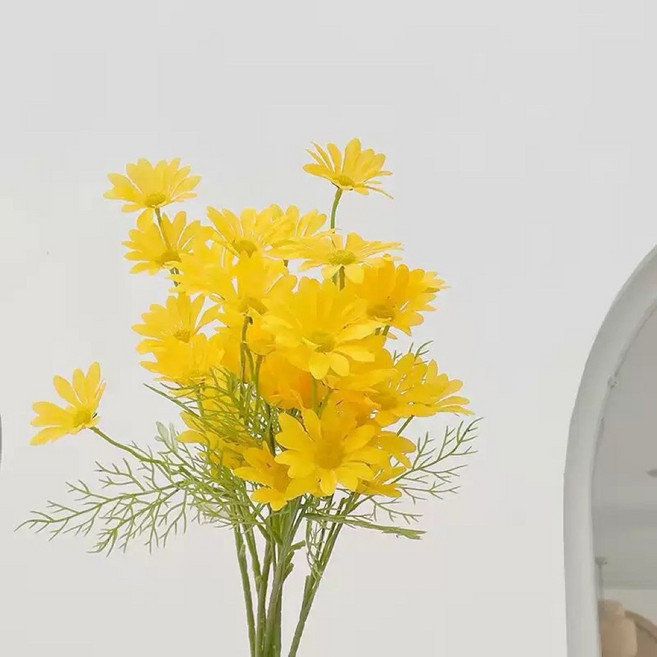 仿真絹布雛菊假花 居家裝飾小雛菊 婚禮佈置拍照道具, 黃色（1支5頭）, 1個