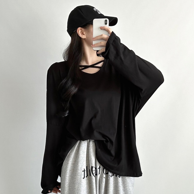 [매일리룩] 빅사이즈 엑스끈 스트랩 어깨 패드 오버핏 무지 박스 티셔츠