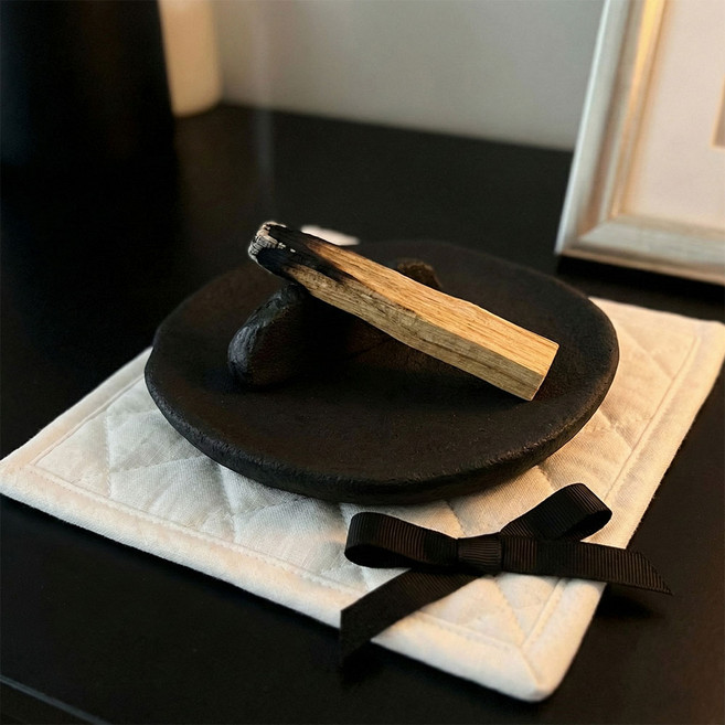 구름상회 감성 팔로산토 스머지스틱 접시 홀더 트레이, 블랙