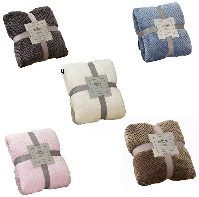 와이엑스 다용도 캐릭터 나염 담요 무릎담요 소파 거실 캠핑담요