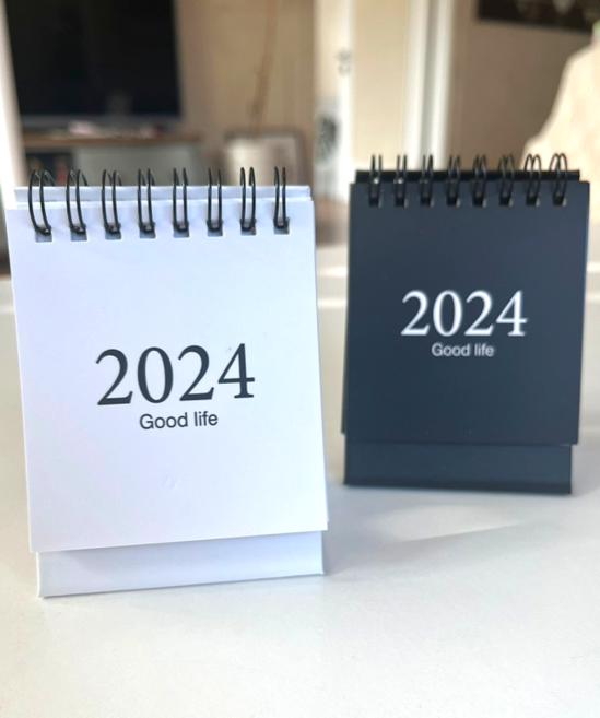 오성상회 1+1 [당일무배] 2024년 미니 탁상용 단색 달력 심플 캘린더 2컬러, 화이트, 블랙