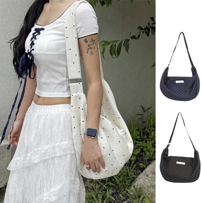 [넉넉수납반달백] 캐주얼한 반달핏 여름 코디 찰떡템 / 멜랑도트반달숄더백