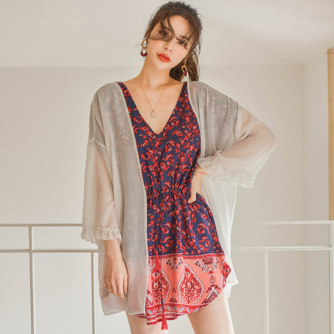 Herring Bone 荷葉邊寬鬆透膚比基尼雪紡開襟罩衫 SD125, 白色