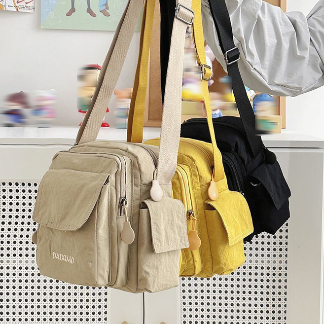 캐주얼 멀티포켓 크로스백 미니 숄더백 수납력 좋은 학생 데일리 가방