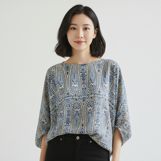 데일로엔 여성 패턴 휴양지룩 뒷트임 리본 가오리핏 7부 블라우스