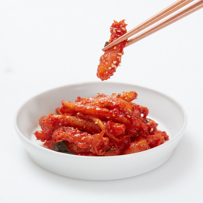 향긋 매콤한 반찬 생더덕무침 80g, 2개