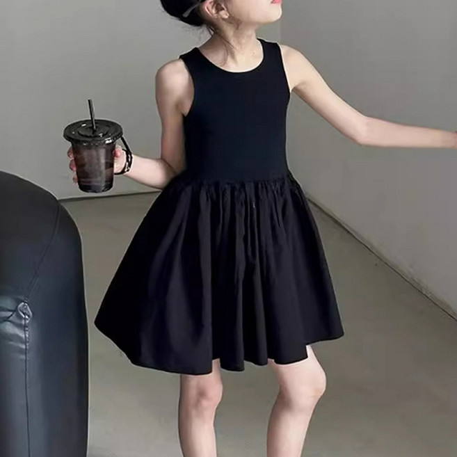 여아 심플 블랙 민소매 원피스