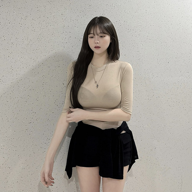 VANANA2 [핏ㄹㅇ보장!/반팔버전] KOREA MADE : 여성용 사계절기본템 레귤러 5부티 쫀쫀 글램 비치는 얇은티셔츠