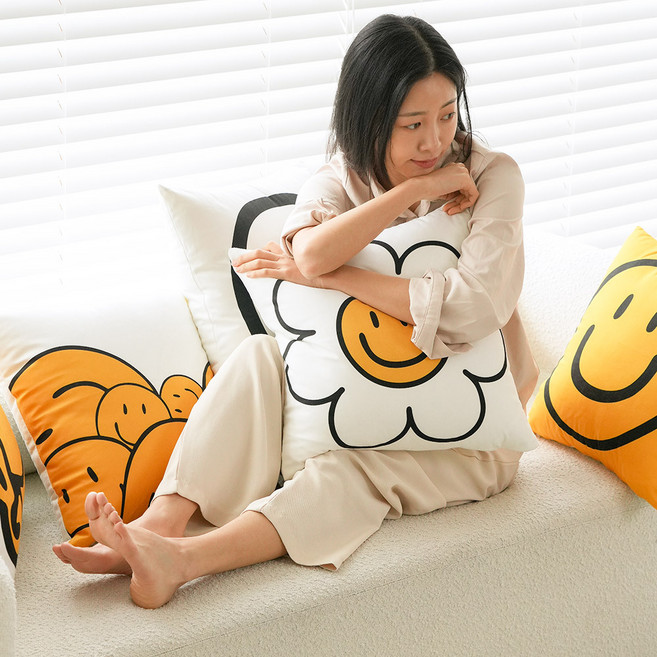 러프 소파 쿠션(솜포함) 45x45 해피스마일 E