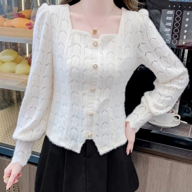 아이엠몽 여성 스퀘어넥 펀칭 퍼프 니트 티셔츠