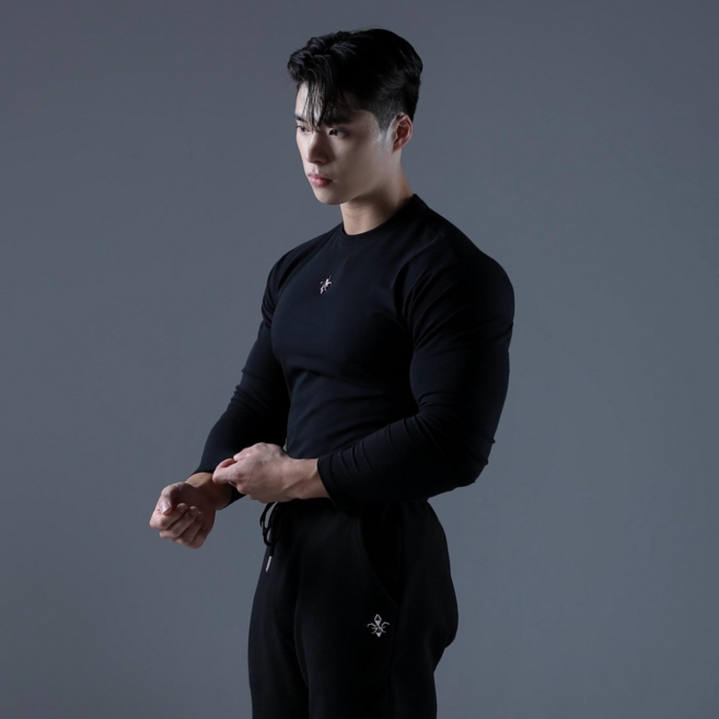 카미드 롱슬리브 머슬핏 짐웨어 긴팔 티셔츠