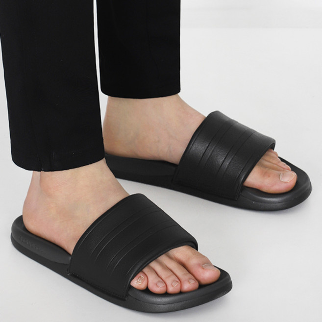 아디다스 남여공용 쿠션 슬리퍼 아딜렛 컴포트 2.0 슬라이드