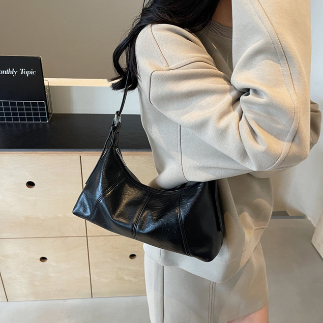 여성 호보백 언더암 숄더백 데일리 캐주얼