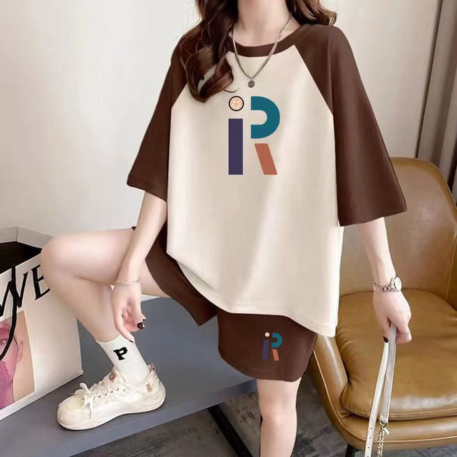 AREVI 여름 여성 트레이닝복세트 빅사이즈 루즈핏 레터링 프린트 반팔 반바지 세트