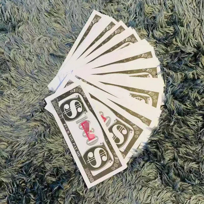 HYLSS 噴錢槍鈔票撒錢手槍噴射吐鈔機減壓玩具婚慶用品噴錢彈射, 1個, 假票/100張:如圖