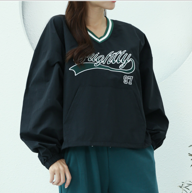 [순이야] J.여성 빅사이즈 자수 패치 포켓 아노락 맨투맨