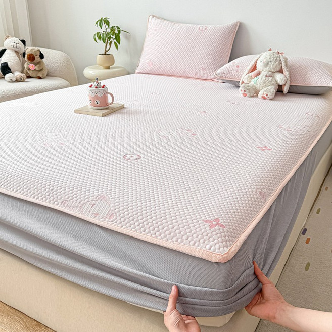 7월 여름 알몸 수면 아이스 두두 냉매트 3종 세트 침대 시트형 아이스 실크 에어컨 부드러운 매트 세탁기 사용 가능 얇은 패드, 90x200cm[단일 매트], 폭력적인 곰-핑크 [침대 시트 스타일 - 세탁기 사용