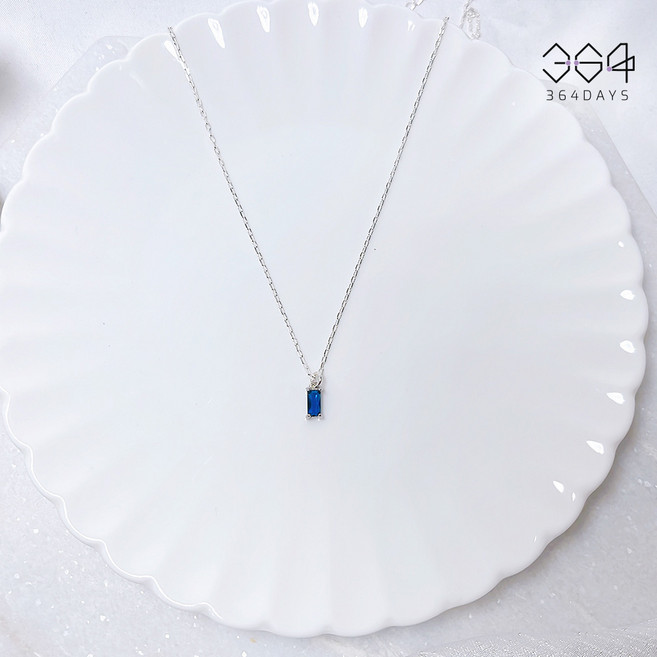 364days 925실버 9월 탄생석 목걸이 직사각 블루 사파이어 큐빅목걸이 기념일 은목걸이 생일선물