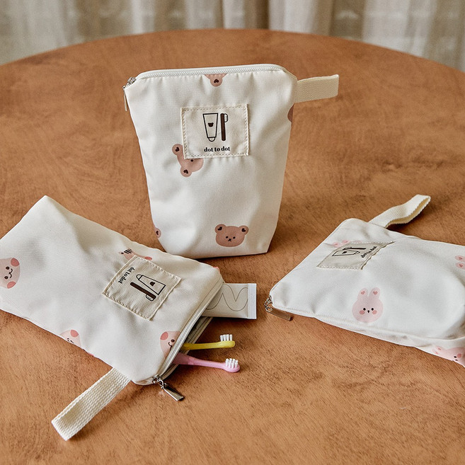 돗투돗 캐릭터나염 어린이집 방수 파우치, 돗꼼