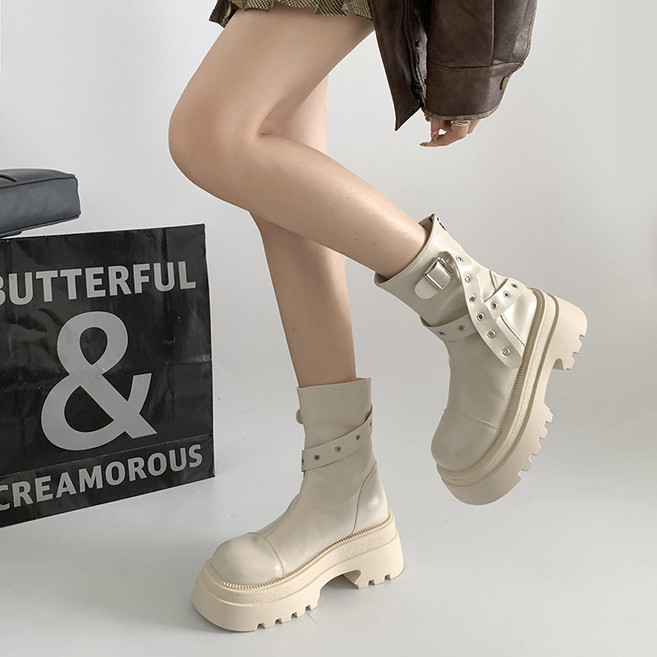 스트랩 버클 플랫폼 미들부츠