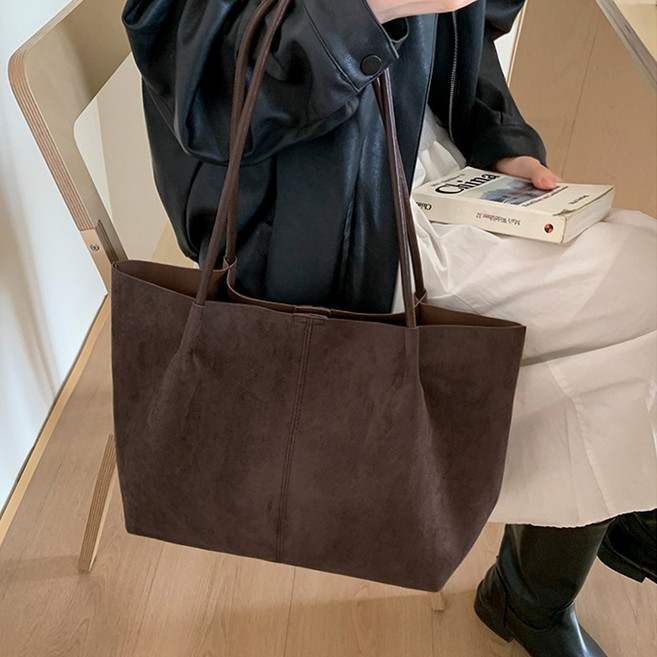 피칸 스웨이드 여성 데일리 빅 토트 숄더백 파우치 세트