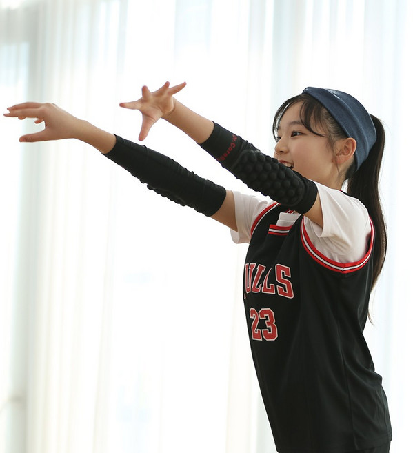 의사책 레드키즈랩 어린이 패드무릎 팔꿈치보호대 키즈농구, 블랙, 1개