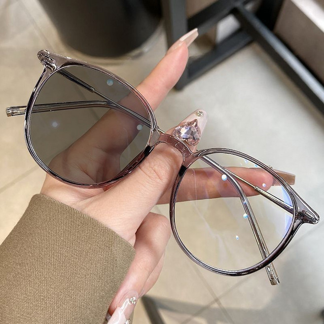 FEISEDY 변색선글라스 블루라이트차트 라운드 남여공용 안경 Q0007