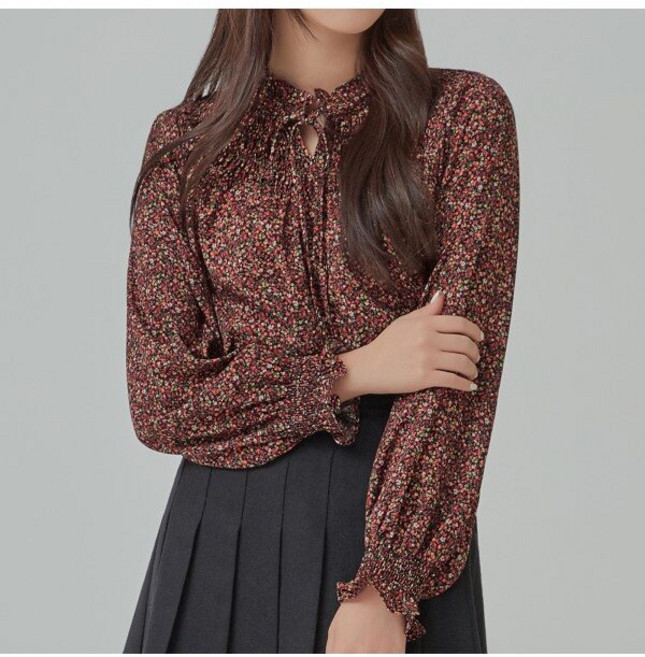 미쏘 미쏘 잔플라워 셔링 블라우스(MIWBLAC6QG).