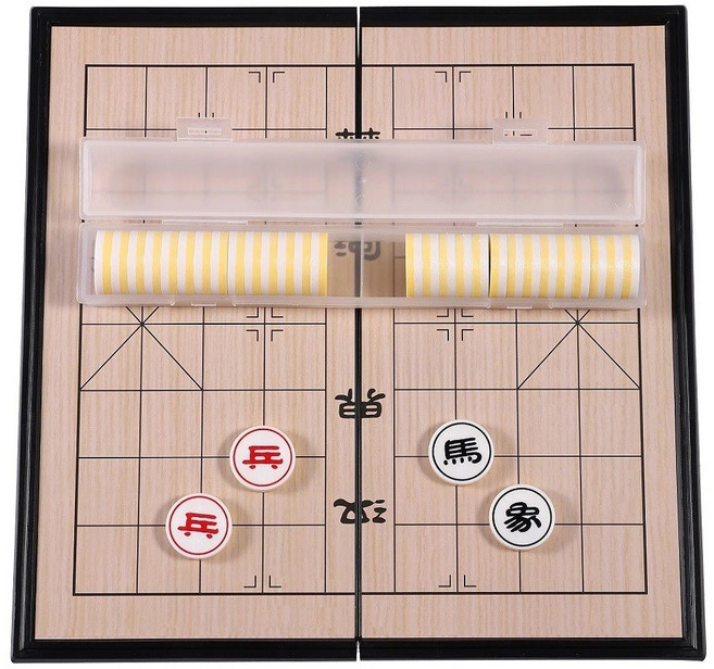 便攜式韓國象棋遊戲組 木製棋盤 親子互動益智桌遊 隨時享受對弈樂趣, 黃色棋盤尺寸:23.5*23.5*2cm, 1個