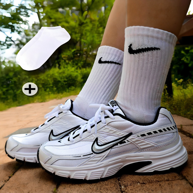 [국내정품 230~255]나이키 여성 런닝화 화이트 메탈릭실버블루 이니시에이터 레츄 무지 흰양말 포함