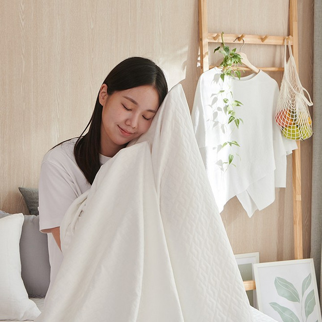 크리벨 듀라론 코오롱포르페 냉감이불 여름이불, 화이트