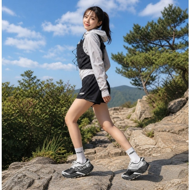 26년신상 호카 스피드고트7 여성 트레일러닝화 레귤러 트레일화 블랙화이트
