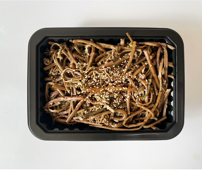 정래윤의오늘반찬 가정식 수제반찬 부드러운 고사리나물 130g, 1개, 390g