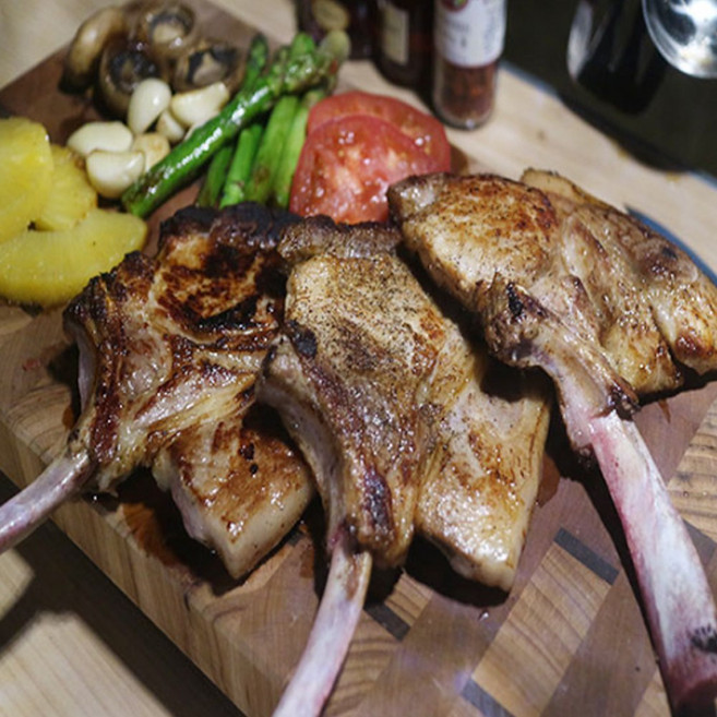 제주도 토종 흑돼지 캠핑 돈 토마호크 스테이크 1kg, 1개