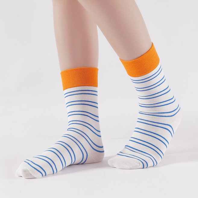 SamSamHee플 배색 스트라이프 여성 중목 양말 6켤레 세트 편안하고 스타일리시한 데일리 양말